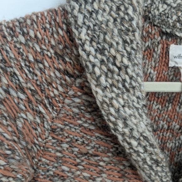 Aritzia Wilfred Knit cardigan - Picture 5 of 5